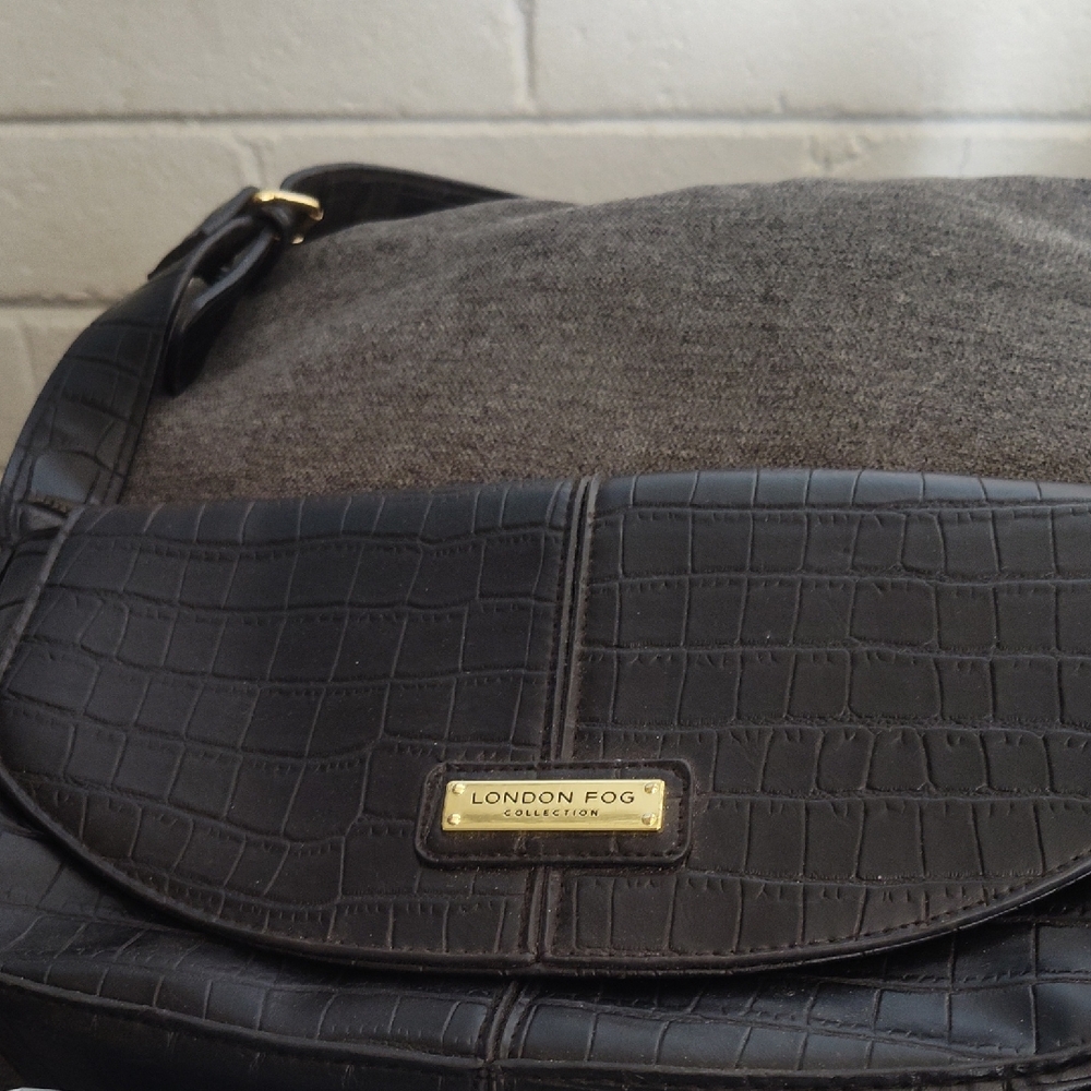 London Fog Dark Brown Crocodile-Embossed Shoulder Bag